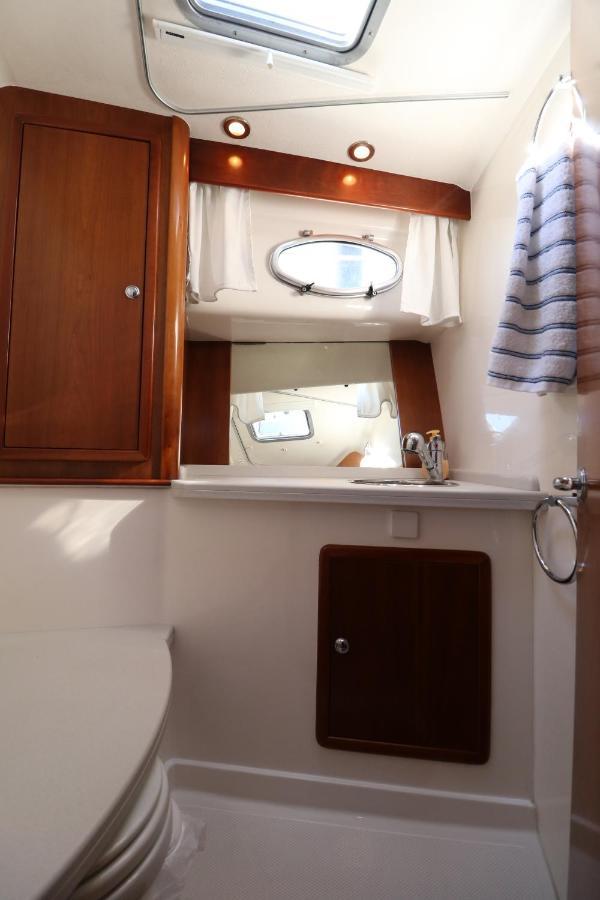 Private Yacht, We Love Our Guests Lisboa Εξωτερικό φωτογραφία