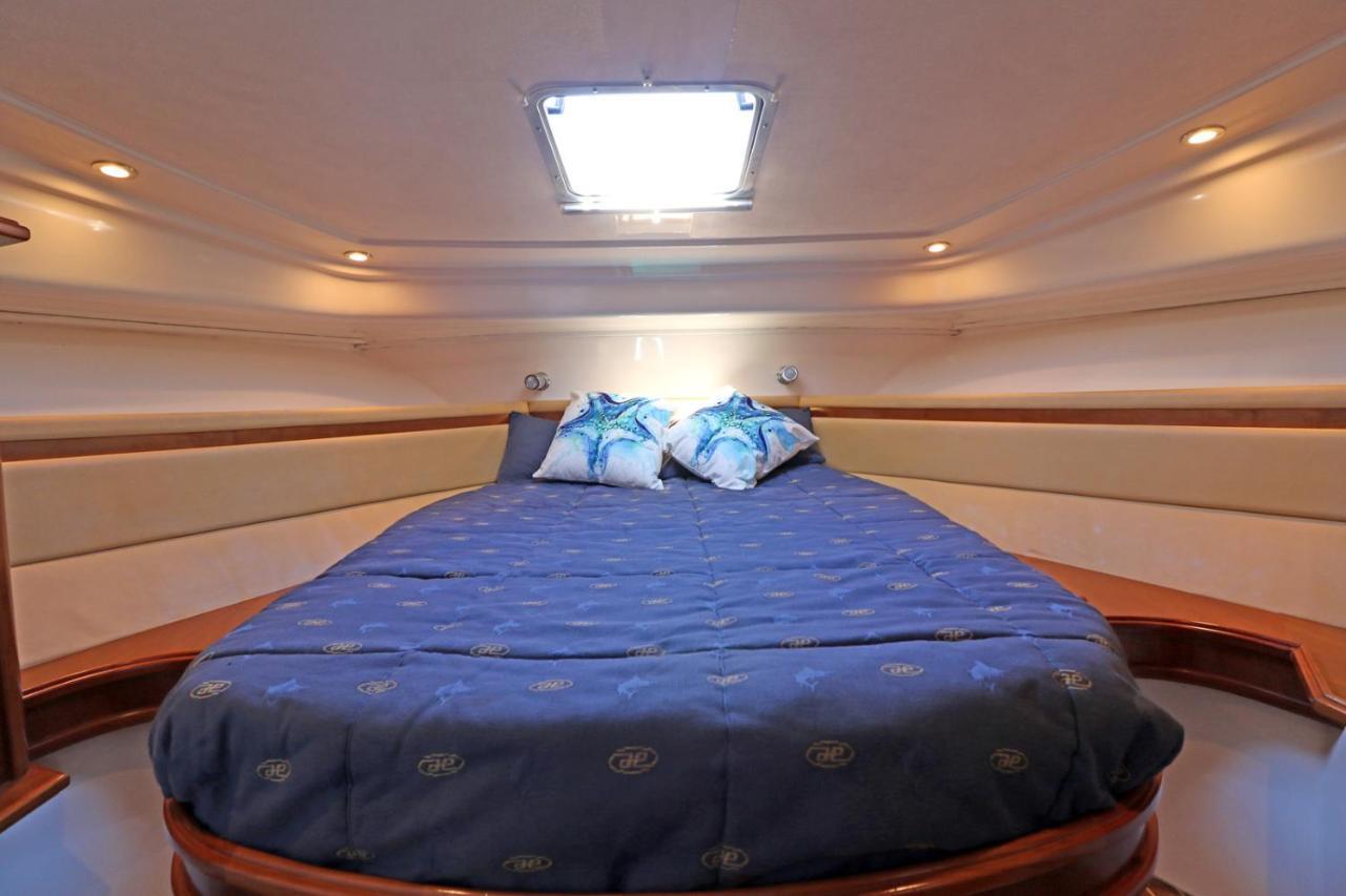 Private Yacht, We Love Our Guests Lisboa Εξωτερικό φωτογραφία