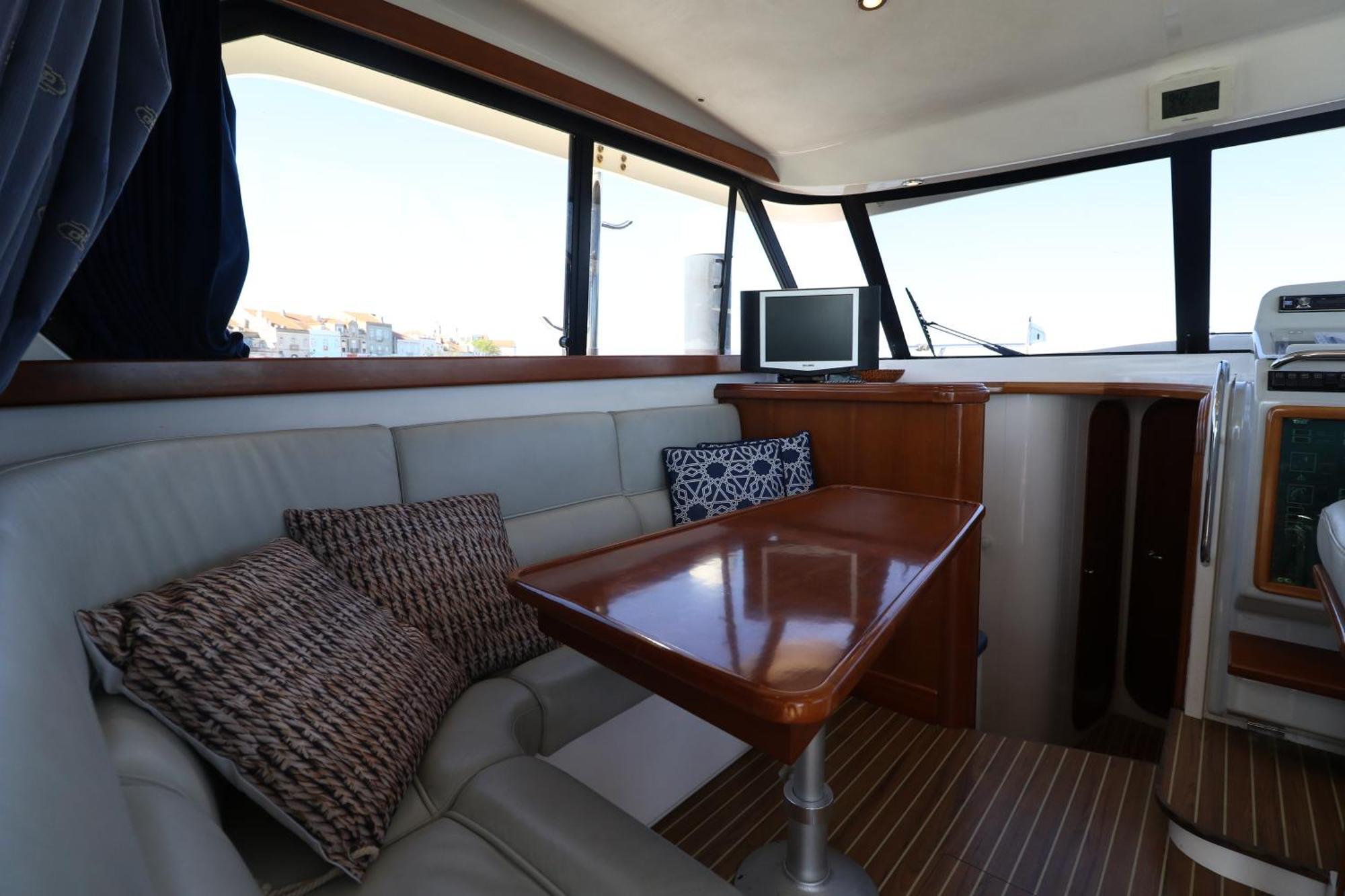 Private Yacht, We Love Our Guests Lisboa Εξωτερικό φωτογραφία