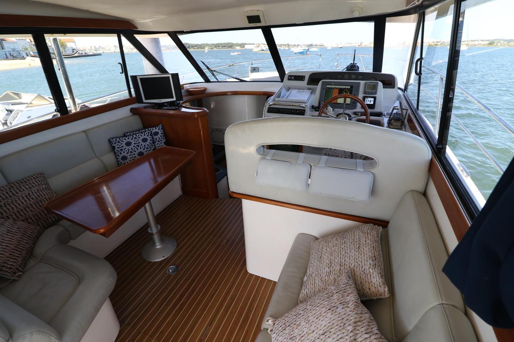 Private Yacht, We Love Our Guests Lisboa Εξωτερικό φωτογραφία